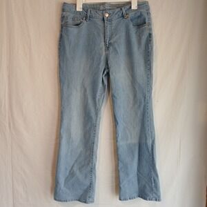 No Boundaries Size 17 Boot Cut High-waisted Jeans Medium Wash Denim